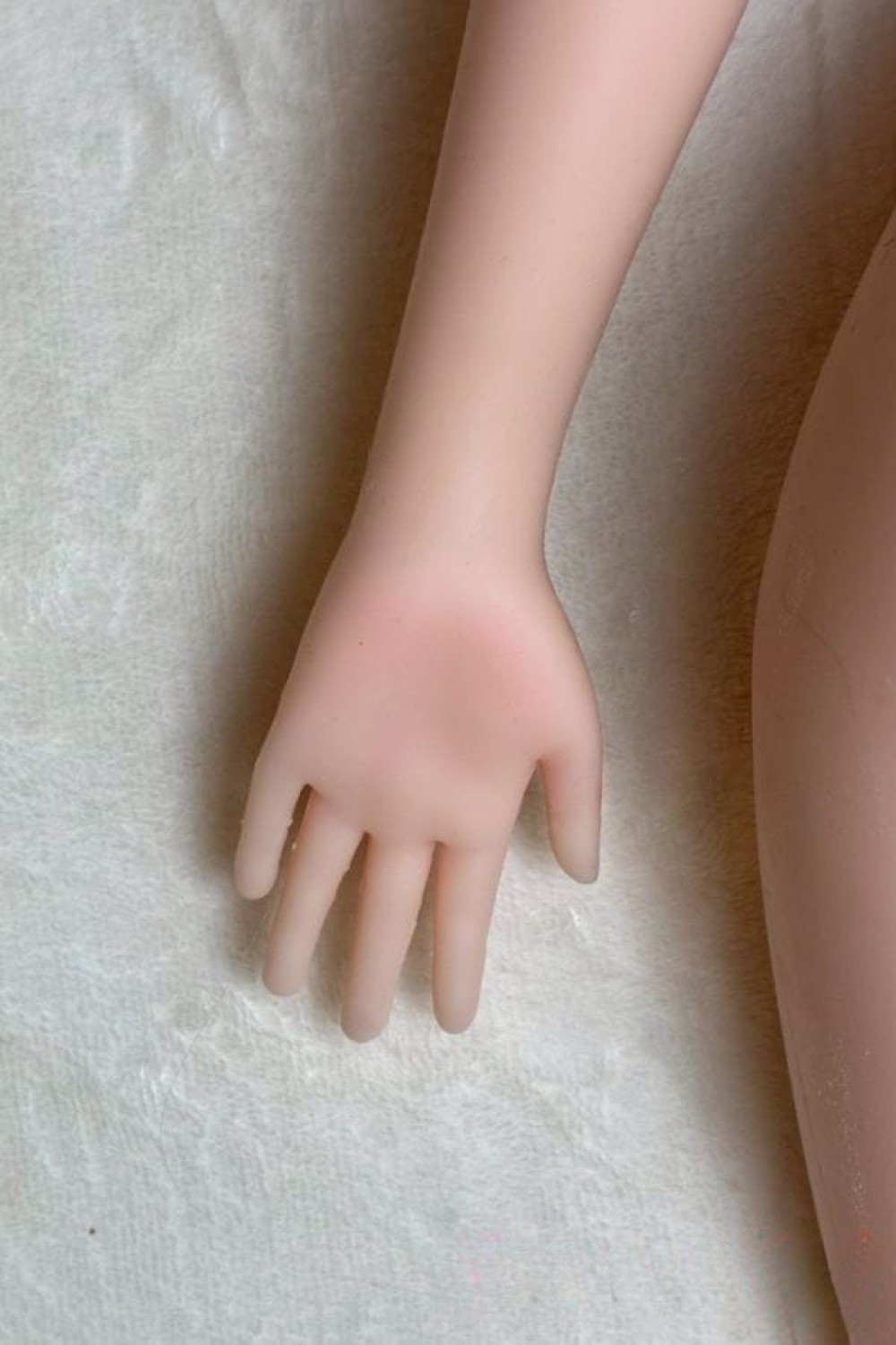 新古品 中古ラブドール INHERIT 70cm ヘッドなし ボディのみ 綺麗 フルシリコン ダッチワイフ 安い