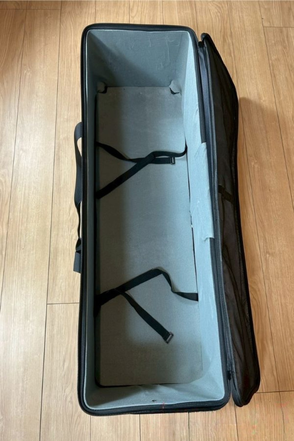Bランク 中古ドール MOZU DOLL ボディ単体 約112cm TPE製 保管ケース付き ラブドール ダッチワイフ 安い