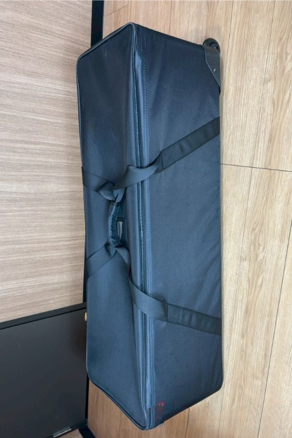 Bランク 中古ドール MOZU DOLL ボディ単体 約112cm TPE製 保管ケース付き ラブドール ダッチワイフ 安い